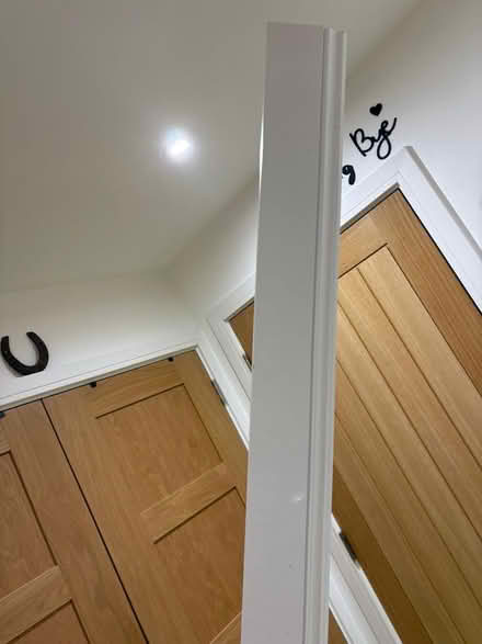 Photo of free One piece of white skirting board (CR2) #1