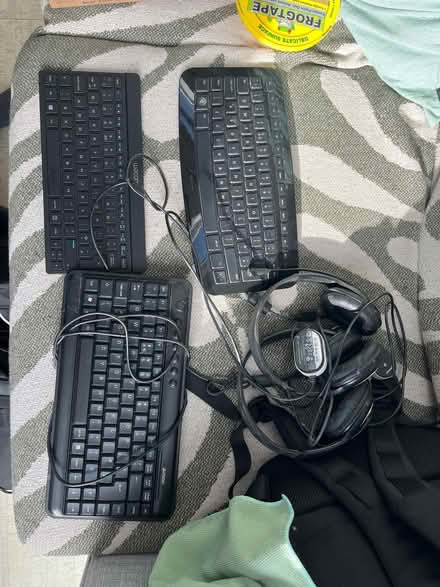 Photo of free Keyboards (Sway SO41) #1
