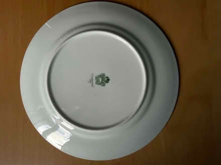 Photo of free 2 pretty china plates. (Purley CR8) #4