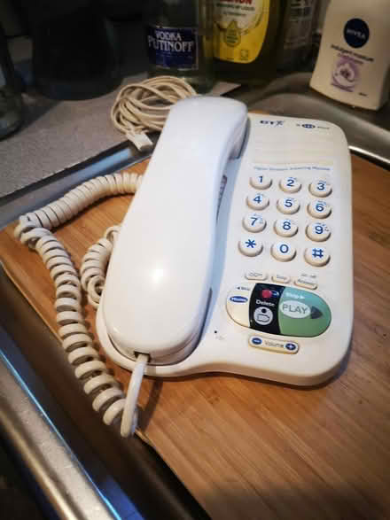 Photo of free Vintage Phone (SE19) #1