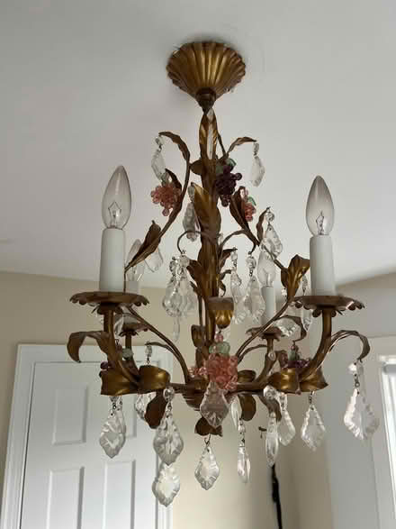 Photo of free old chandelier, with glass grapes (Tenleytown) #2