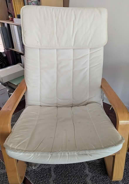Photo of free IKEA like chair (Ottawa) #2
