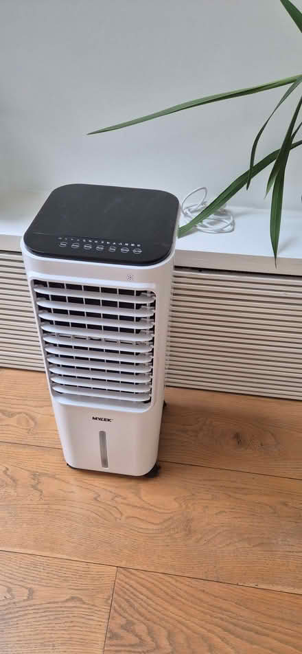 Photo of free Cooler (Earls Court SW10) #3