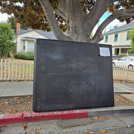 Photo of free Toyota Tacoma Truck Bed Topper (94041) #1