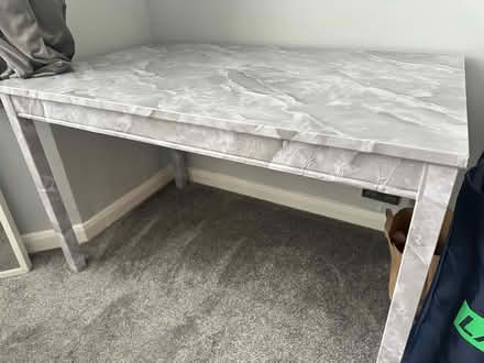Photo of free Wood table (Tw184lb) #1