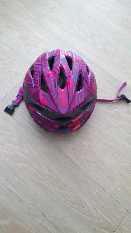 Photo of free girl bike helmet (vanier) #2