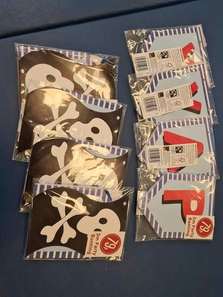 Photo of free Party bunting (Ewyas Harold, HR2) #1