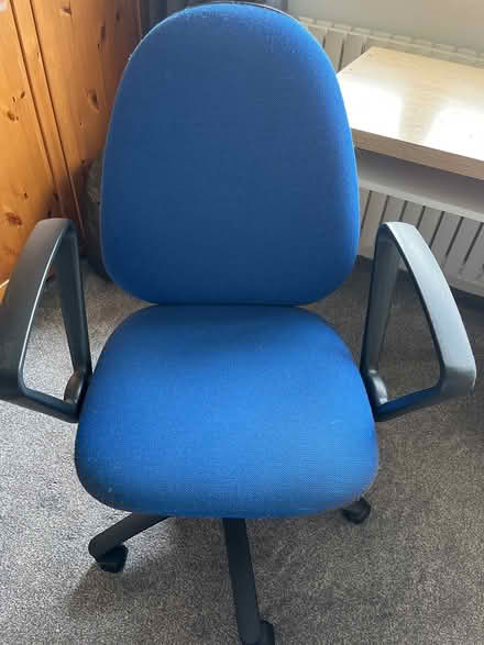 Photo of free Desk and chair (Kingsholm) #3