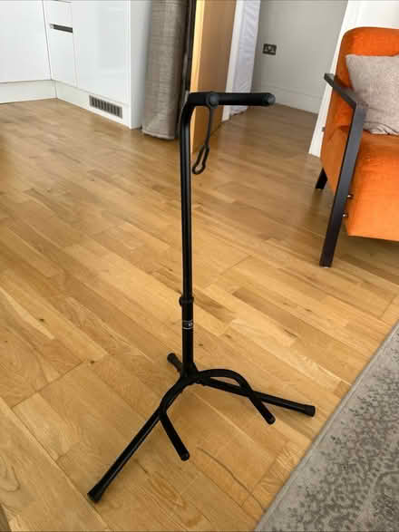 Photo of free Guitar stand (SE10) #3