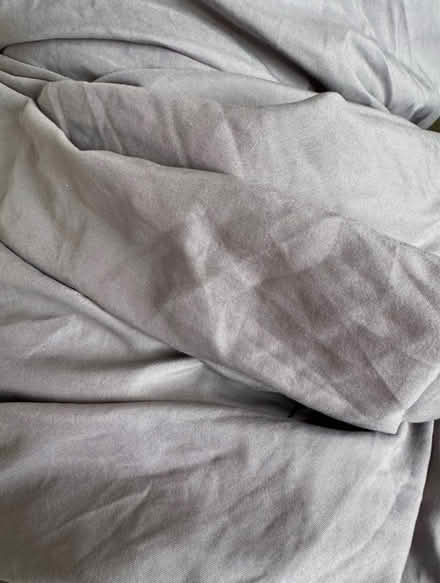Photo of free Grey polycotton super king sheet (GL3) #1
