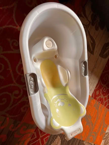 Photo of free Baby bath & bath chair support (Spondon DE21) #1