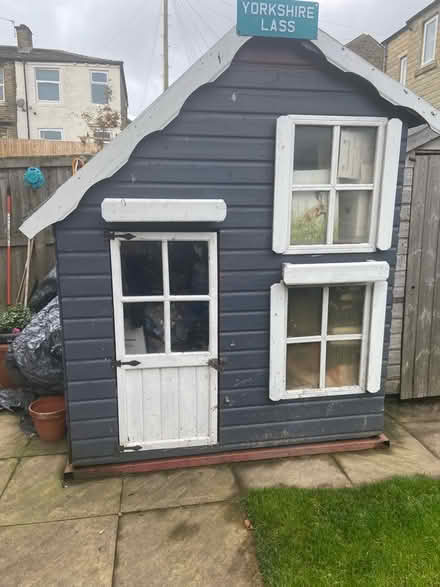 Photo of free Wendy House (Queensbury BD13) #3