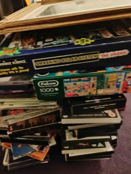 Photo of free CDs dvds books picture (TN34 blacklands) #3