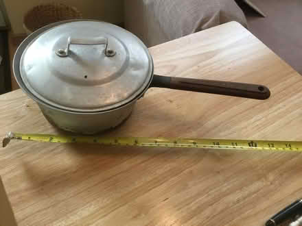 Photo of free 6.5 inch diam saucepan with llid (B62 near Blackheath) #2