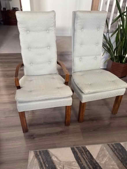 Photo of free 6 Dining Room Chairs (Venue at Smithville Greene) #1