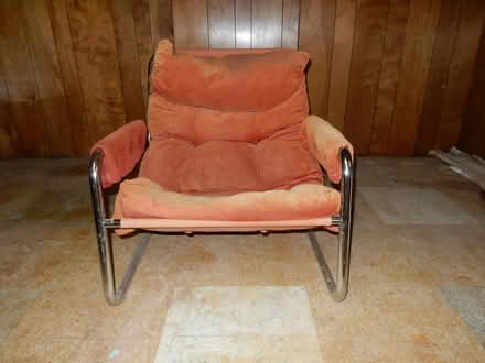 Photo of free comfy reading chair (Central Seattle) #2