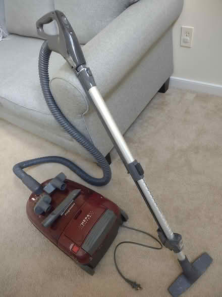 Photo of free canister vacuum (West End, Crossridge) #1