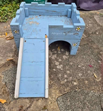 Photo of free Guinea pig castle (Gidea Park RM2) #1