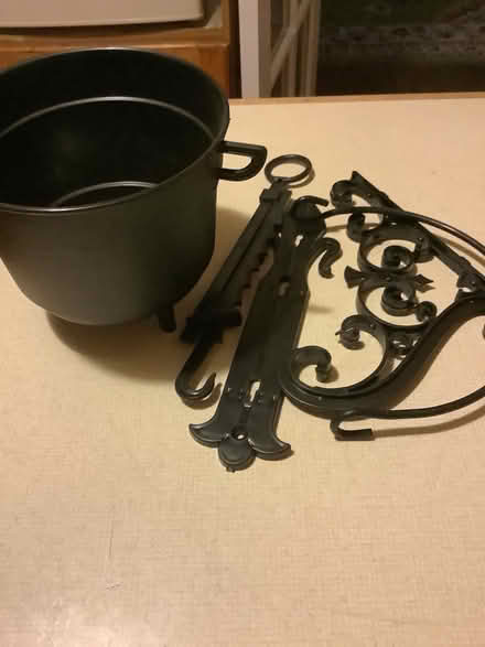 Photo of free Plant/pot holder (Balerno EH14) #2