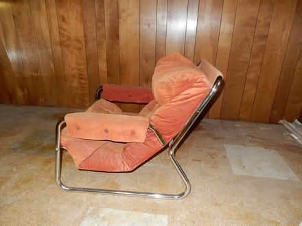 Photo of free comfy reading chair (Central Seattle) #1