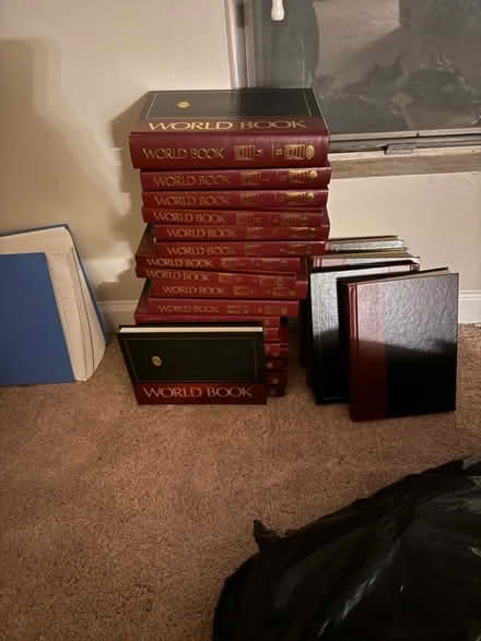 Photo of free Encyclopedia (Sandy springs) #1