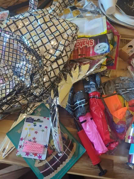 Photo of free Party decorations (Bare, LA4) #2