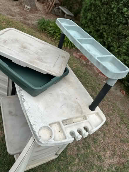 Photo of free Outdoor gardening bench (Long Beach/Lakewood) #4