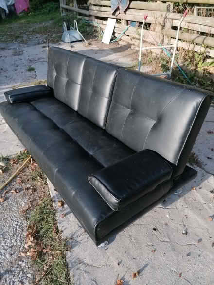 Photo of free black sofa bed (Shobdon LD8) #1