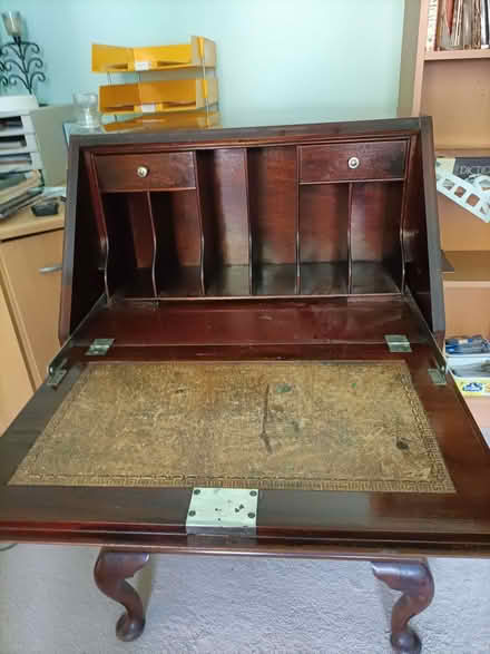 Photo of free Small bureau (Waterlooville PO8) #2