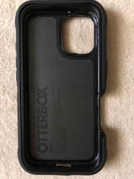 Photo of free iPhone case (Bethesda- River Rd & Wilson Ln) #1