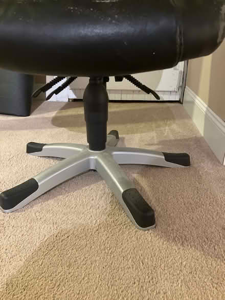 Photo of free Adjustable desk chair (Havertown) #2