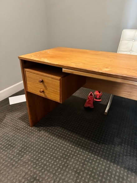 Photo of solid wood desk (West Petaluma) #1