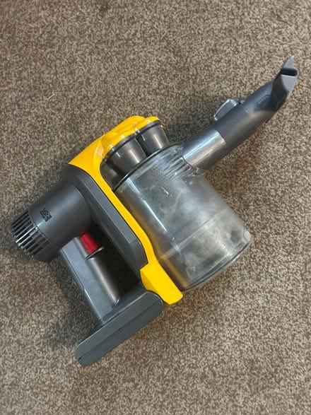 Photo of Dyson DC30 charger (Malvern WR14) #1