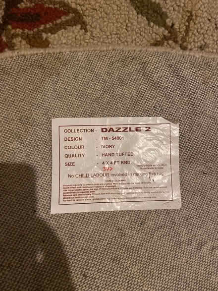 Photo of free 4 x 4‘ round rug100% virgin wool (Glen Burnie) #3