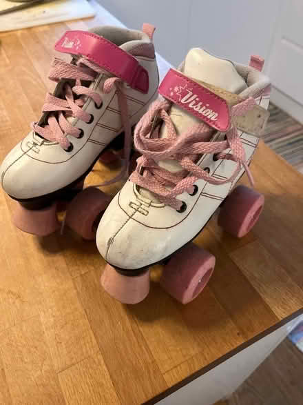 Photo of free Pair of rollerskates size 11 (Woodley RG6) #1