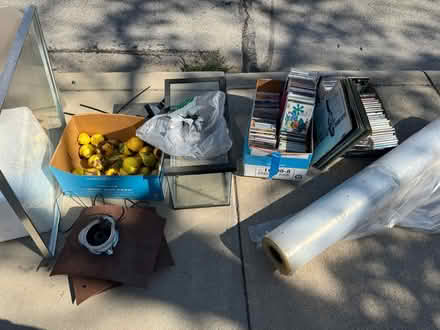 Photo of free Random stuff at curb (Bowling Green) #1