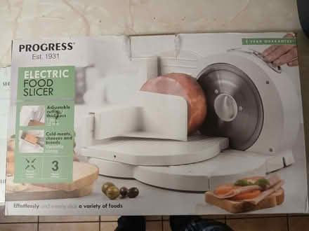 Photo of free Progress Electric Food Slicer (Donnington) #4
