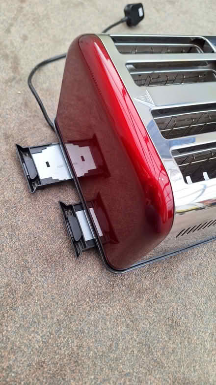Photo of free Electric toaster (Southport PR8) #2