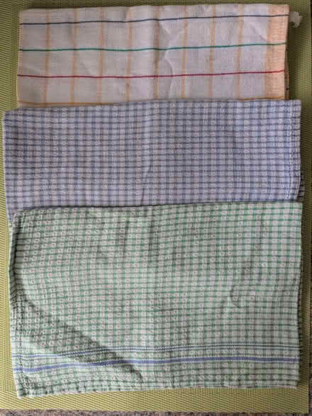 Photo of free Three Tea Towels (Beulah Hill SE19) #1
