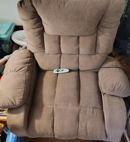 Photo of free Stand-Up Recliner (non-operational) (Winchester) #1