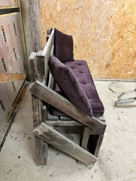 Photo of free Pallet bench with cushions (Rh98) #2