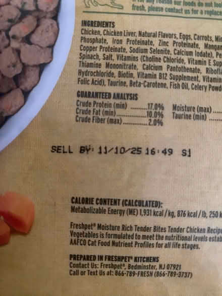 Photo of free fresh cat food - opened bag (midtwn) #3