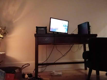 Photo of free Desk (Wallasey) #1