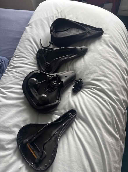 Photo of free bicycle seats and cover (LS17 moortown) #2