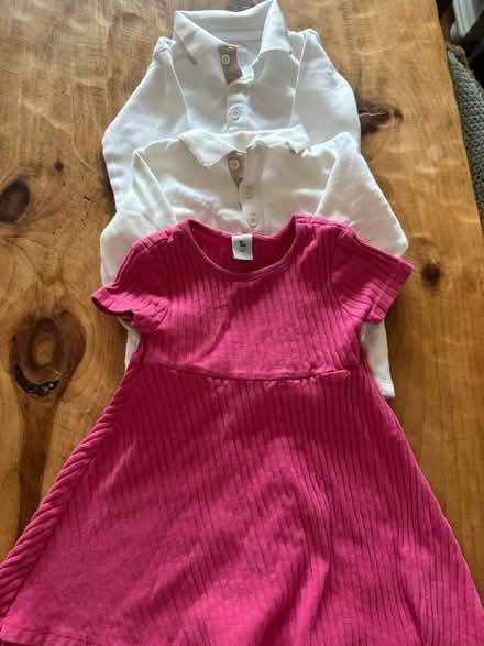Photo of free 9-12 months boys & girls clothes (GL3) #1