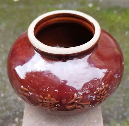 Photo of free Squat part-glazed Chinese ceramic pot (Cainscross GL5) #1