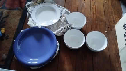 Photo of free Plates and bowls (Kidlington OX5) #1