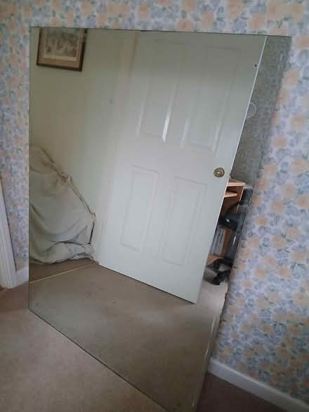 Photo of free Large Mirror (S17 (Dore)) #1