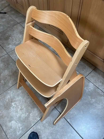 Photo of free High chair (CO7) #3