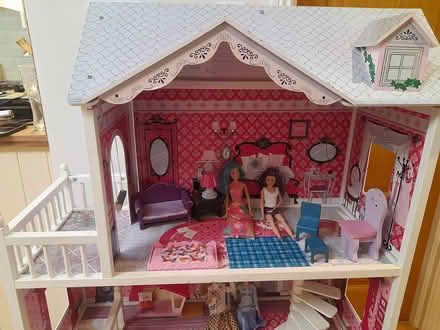 Photo of free Doll house (Dublin) #2